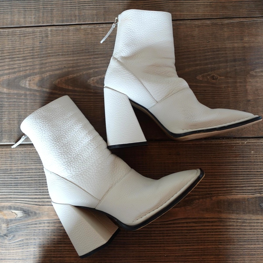 Alias Mae Chunky White Leather Square Toe Ankle Boots Womens 38 Block Heel Y2K